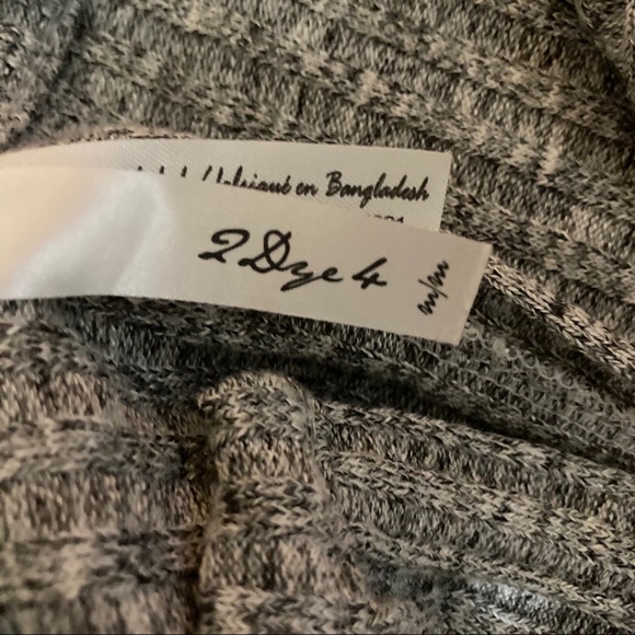 2 Dye 4 long sleeve heather grey knit tunic - Picture 8 of 8